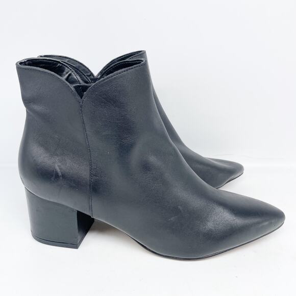 Cole Haan Women's Elyse Black Leather Booties Size 9.5B - Picture 3 of 14